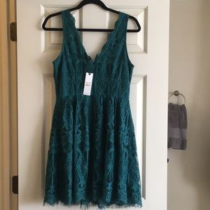 B.B. Dakota dark green lace dress size 8